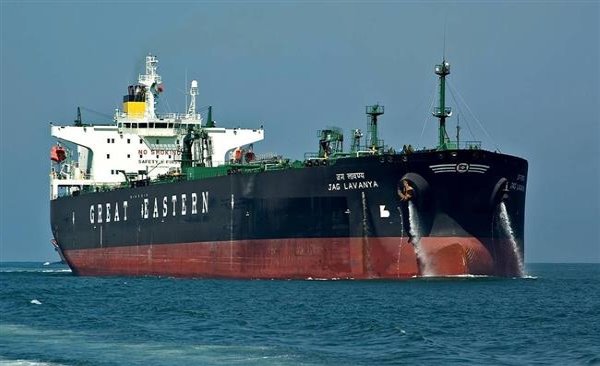 indiareceivesmajoriranoilcargo