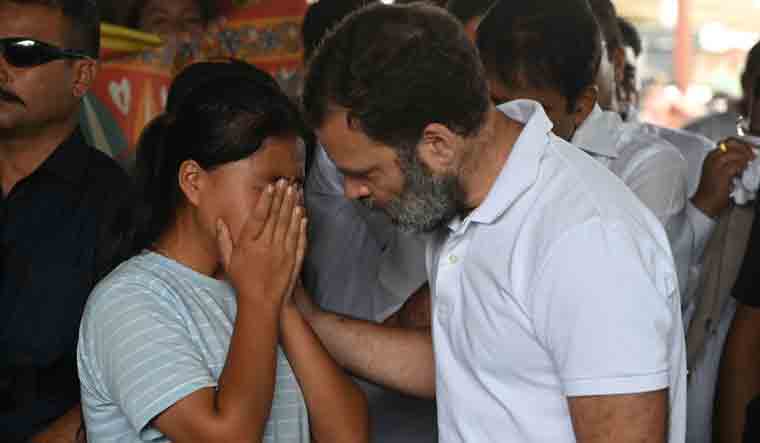 rahulgandhivisitsmanipuraskspmmoditovisitforpeace