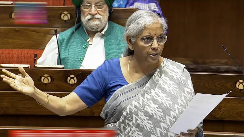 Lok Sabha passes Bill enabling govt for MDR on UPI, digital payments