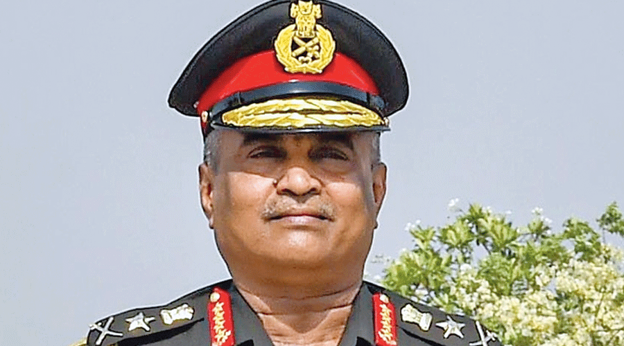 armychiefgenmanojpandeextendsgreetingstoarmyaviationcorpson38thraisingday