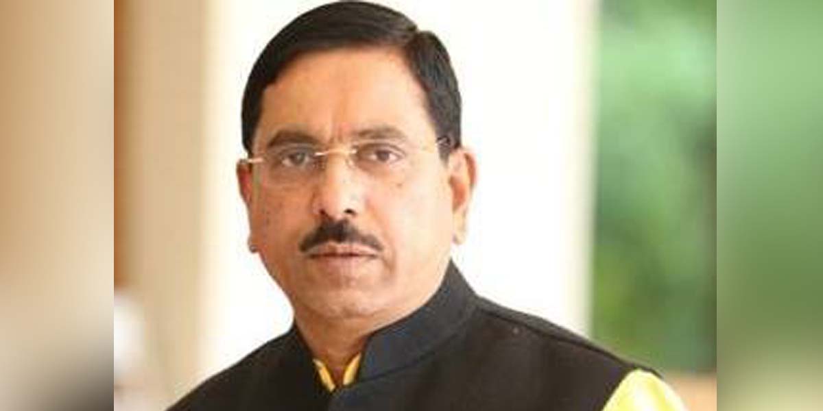 coalminesministerprahladjoshiassuresthatnopowerplantsinthecountrywillbehinderedduetoshortageofcoalsupply