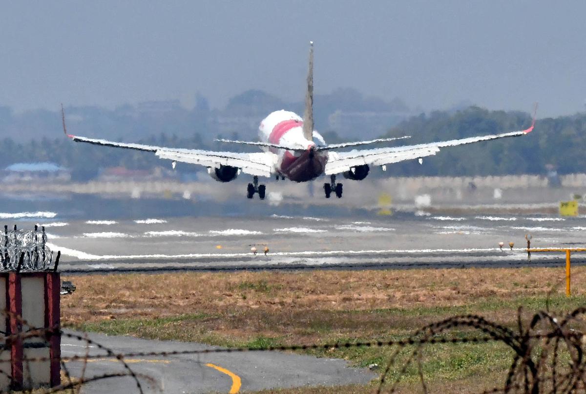 thiruvananthapuramairportrunwayclosedtillmarch29