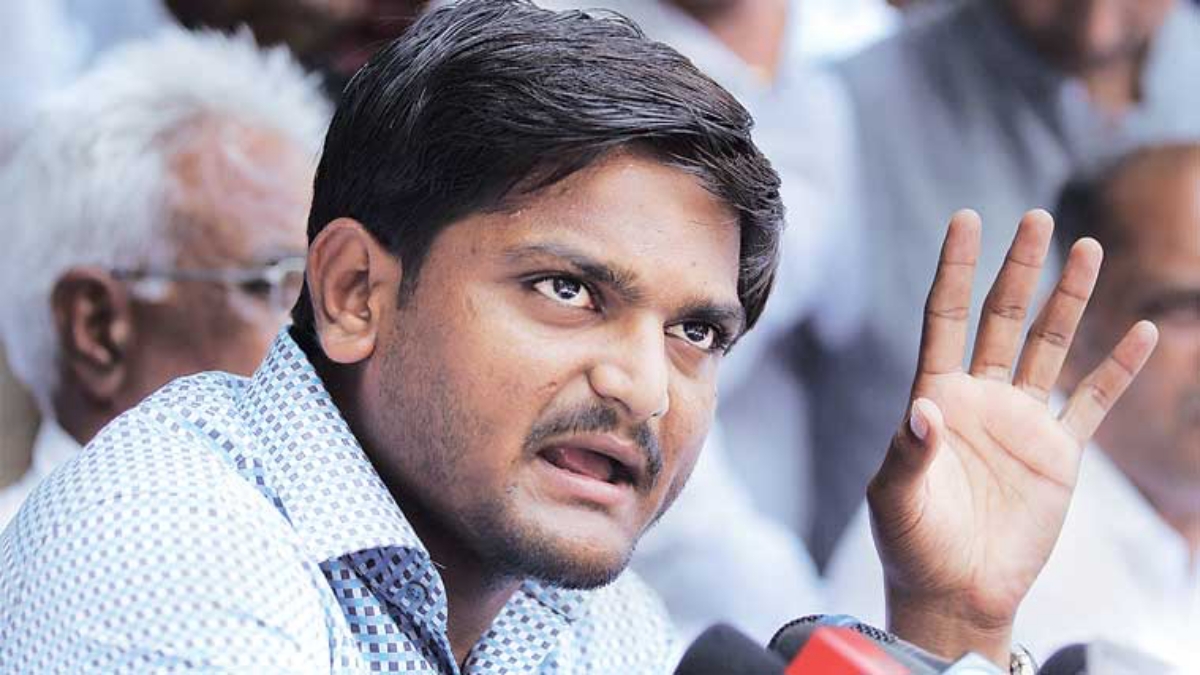 gujaratpatidarleaderhardikpatelquitscongress