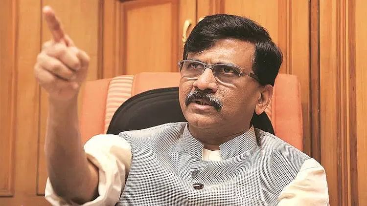 fathersonduowillgotojail:sanjayraut