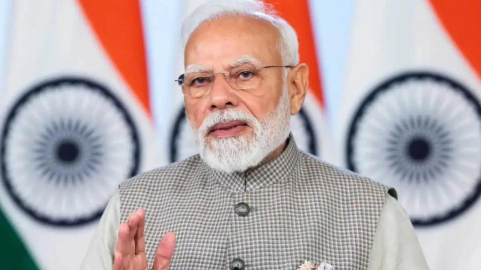 Bring Youth Driven By Public Service Into Civil Services, says Modi