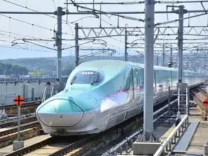 indiaontracktobuy18bullettrainsfromjapanforrs7000crore