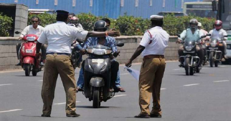 delhimanfined23kforviolatingtrafficrules