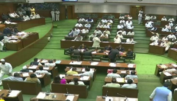 maharashtraassemblymemberstakeoathsanscmsswearingin