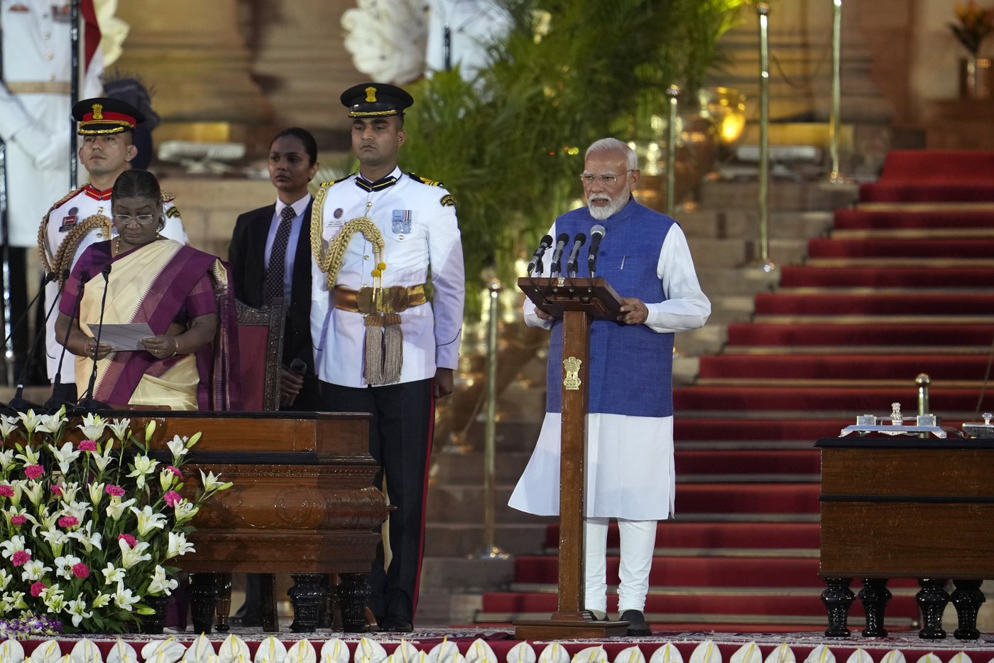 narendramoditakesoathasprimeministerofindiaforthirdconsecutiveterm