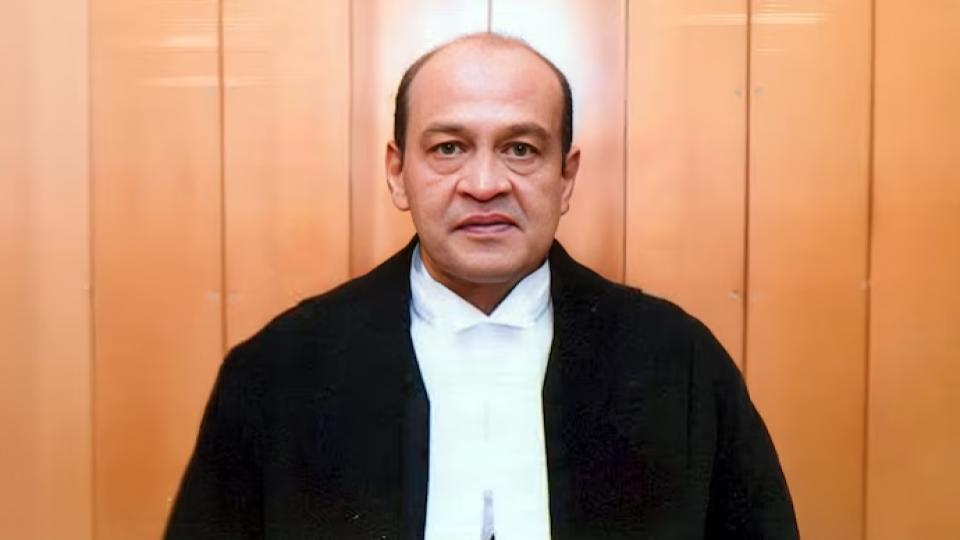 fireatdelhihcjudge’sresidenceleadstocashrecovery