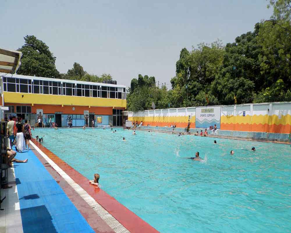 coronavirus:delhigovtshutsallswimmingpoolsinnationalcapital