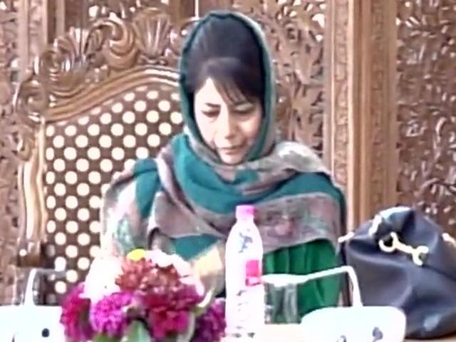 jkcmmehboobamuftichairscrucialsecuritymeetinginsrinagar