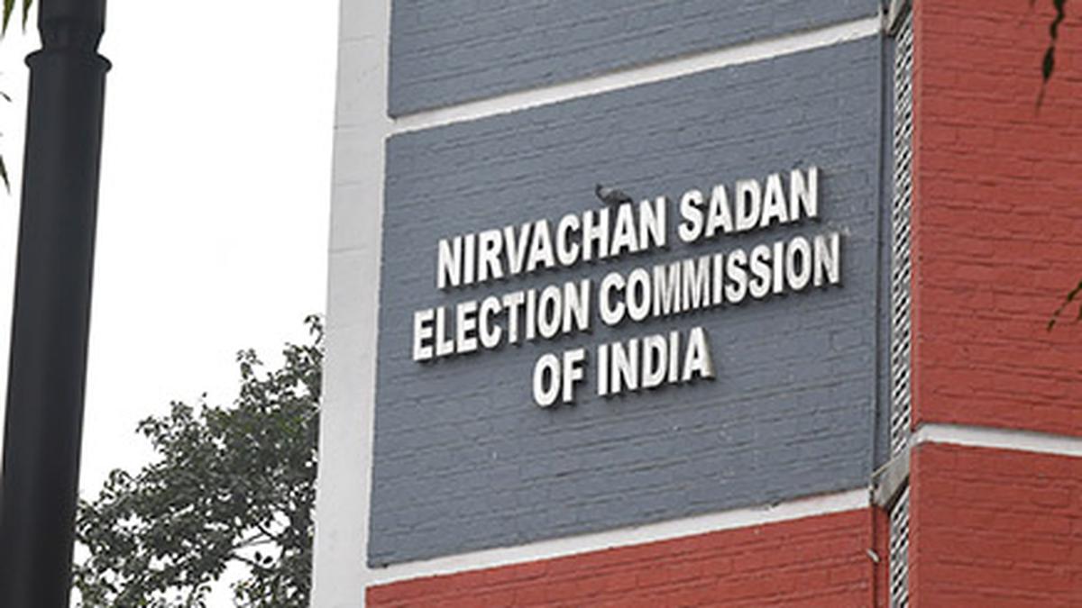 ecdefendselectoralprocesspromiseswrittenresponseamidrahulgandhi’sallegations