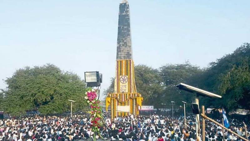 koregaonbhimaanniversary:securitysteppedupaspeoplepaytributesatwarmemorial