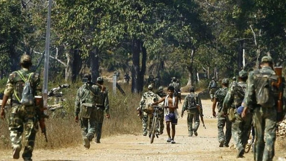 threepolicepersonnelkilledinencounterwithnaxalitesinchhattisgarhssukma