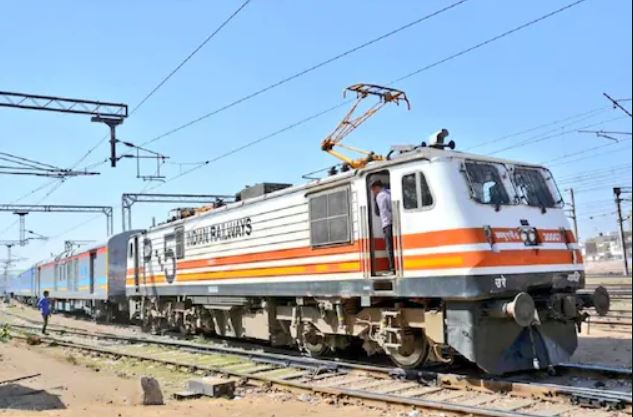 railwaystooperate115specialtrainsthisfestiveseason