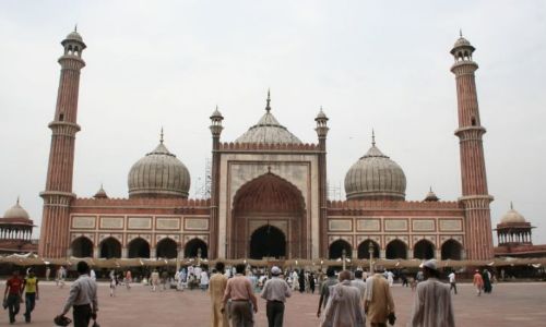 securitybeefedaroundjamamasjid