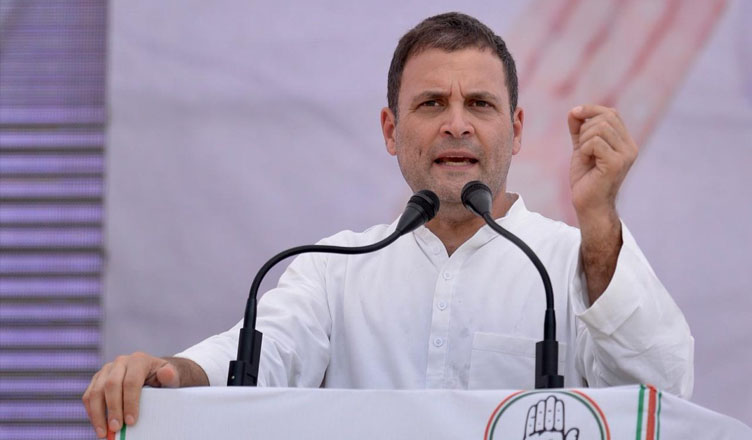 onlycongresscanfightnarendramodisaysrahulgandhiintelangana