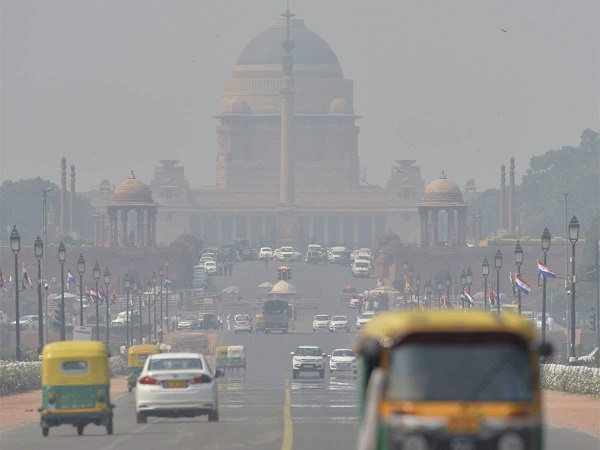airpollution:constructionworkersmovescseekingexgratiafordailywagers