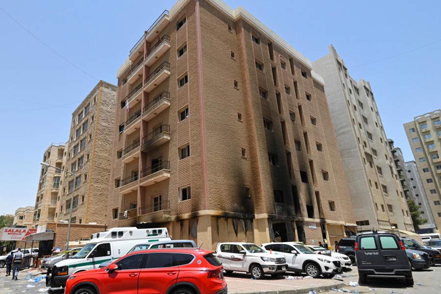 threepeoplefromuttarpradeshlosttheirlivesinkuwaitfireincident