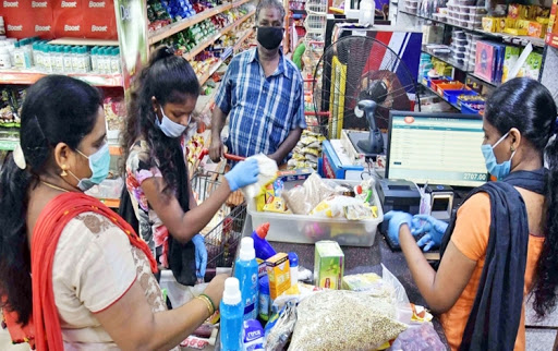 centreasksstatestoundertakepublicityawarenessactivitytosensitizepublictomitigatepanicbuying