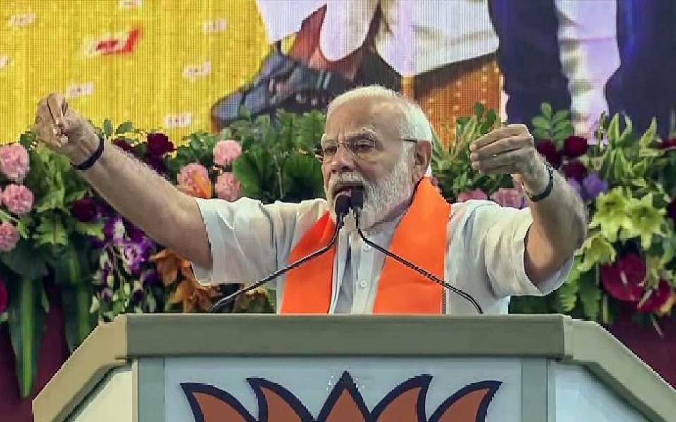 indianeedsuniformcivilcodeascountrycannotrunwithdualsystemofseparatelawsforseparatecommunities:pmmodi