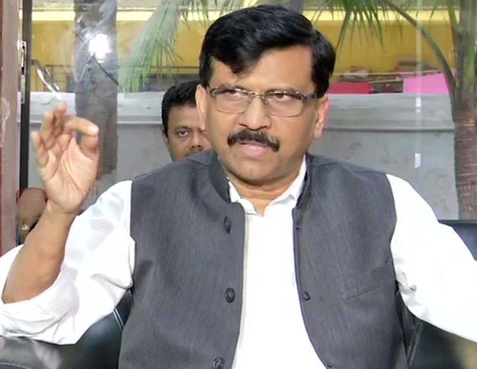 notalksbetweenmohanbhagwatanduddhavthackerayyet:sanjayraut