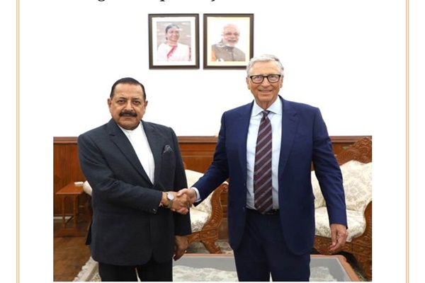 unionministerdrjitendrasinghdiscussesexpansionofprivatesectorandstartupparticipationwithbillgates