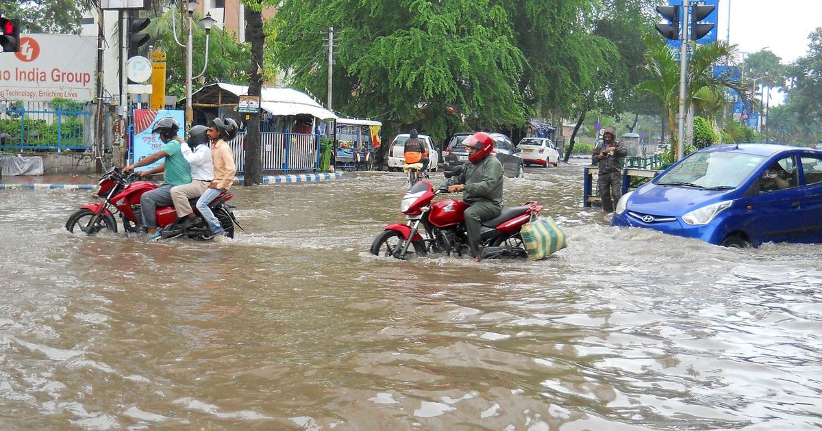 imdpredictsheavytoextremelyheavyrainfalloversubhimalayanwestbengalsikkimandmeghalayatilltomorrow