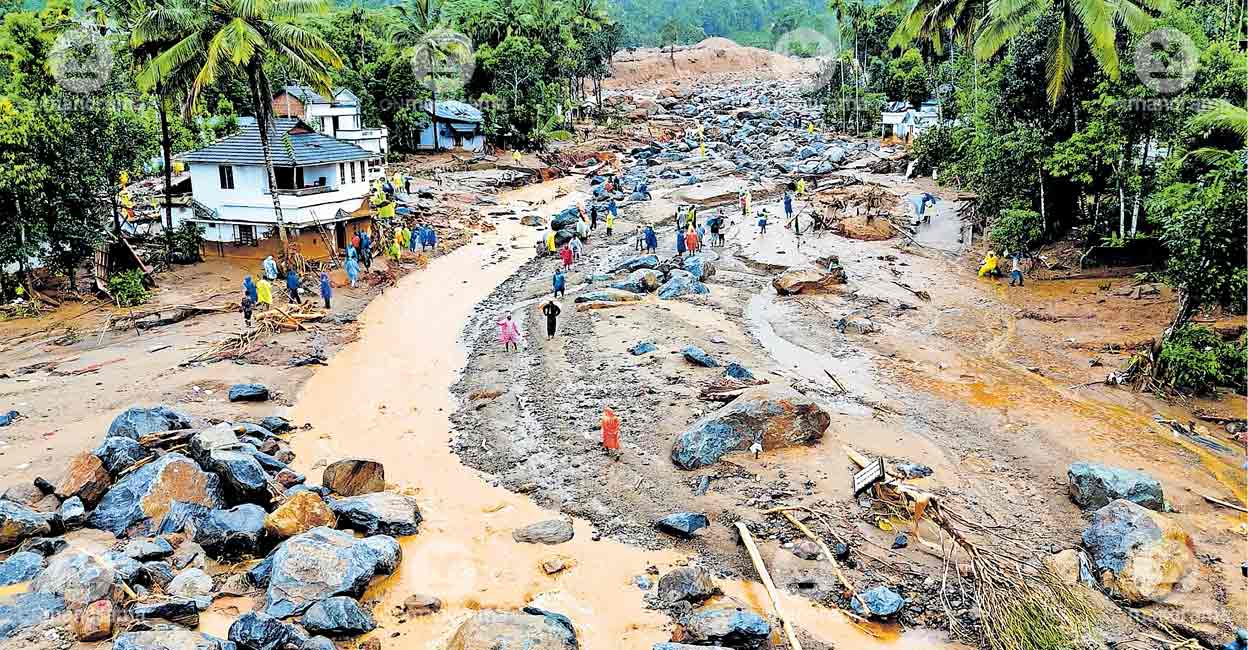 over150killedrescueoperationsonwarfootinginwayanadlandslides