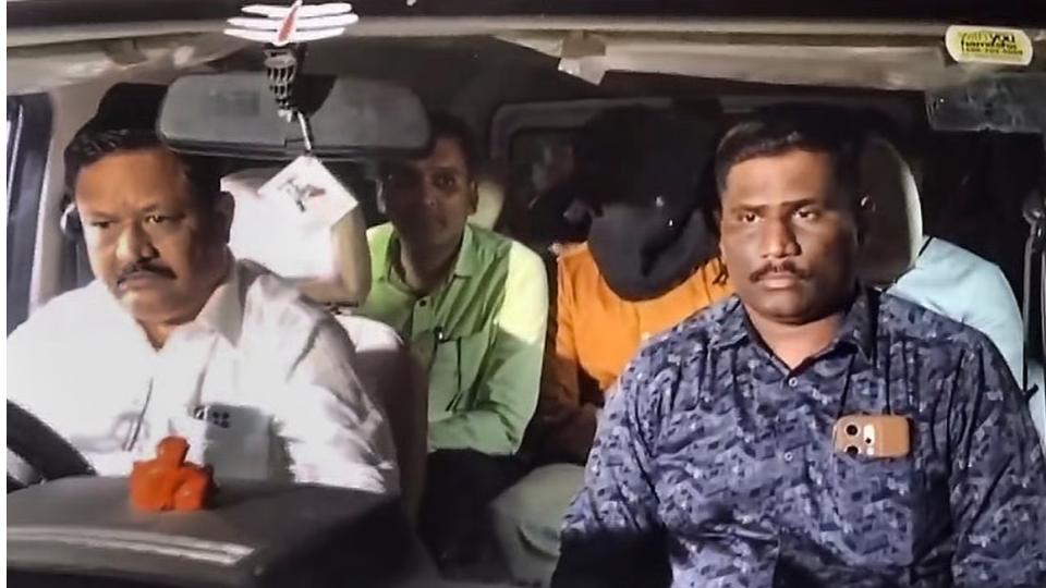 delhicourtsendsthreeaccusedto14dayjudicialcustodyneetpaperleakcase