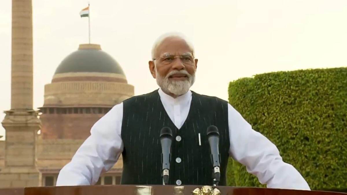 narendramodiequalsnehrusrecordbecomespmforthirdconsecutivetime