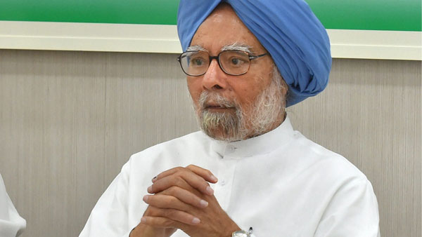 manmohansinghcautionsthegovernmentofeconomicslowdown