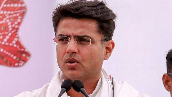 sachinpilotallegesthatthepoliceenteredtheaiccheadquarterscarriedouta"lathicharge"andmistreatedwomenfunctionariesmpsandotherleaders