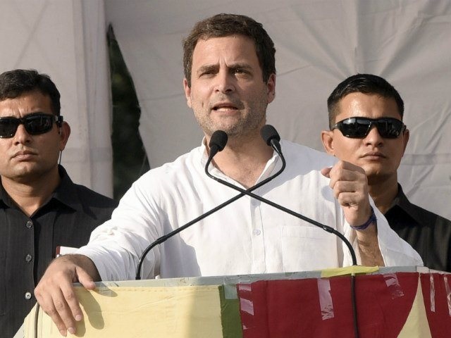 rahulgandhiurgedhispartyworkerstoofferallhelptothefamiliesaffectedbytheduststorm