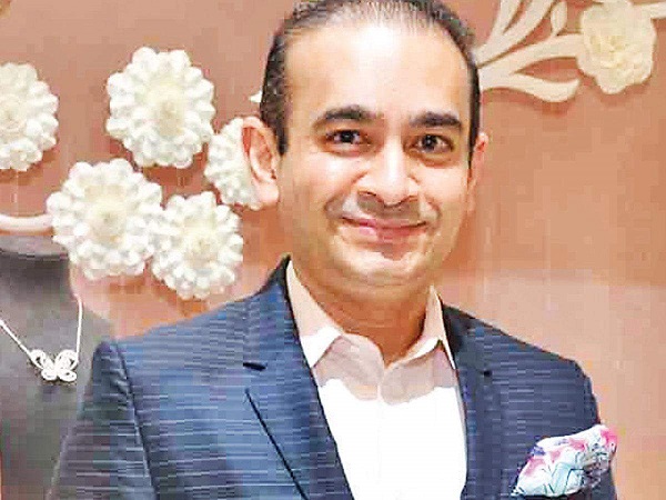 inmajoroperationcbibringsbackniravmodiscloseassociatesubhashshankarfromcairo