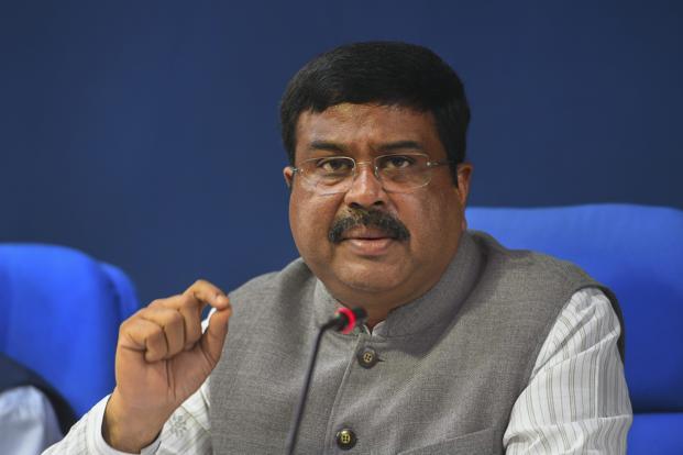 nogoingbackonfuelpricederegulationsaysoilministerdharmendrapradhan