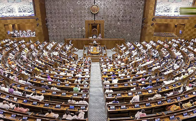 loksabhaadjournsfordayamidoppnuproaroverneet