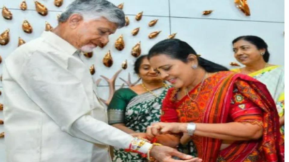Women leaders celebrate Raksha Bandhan with CM Naidu