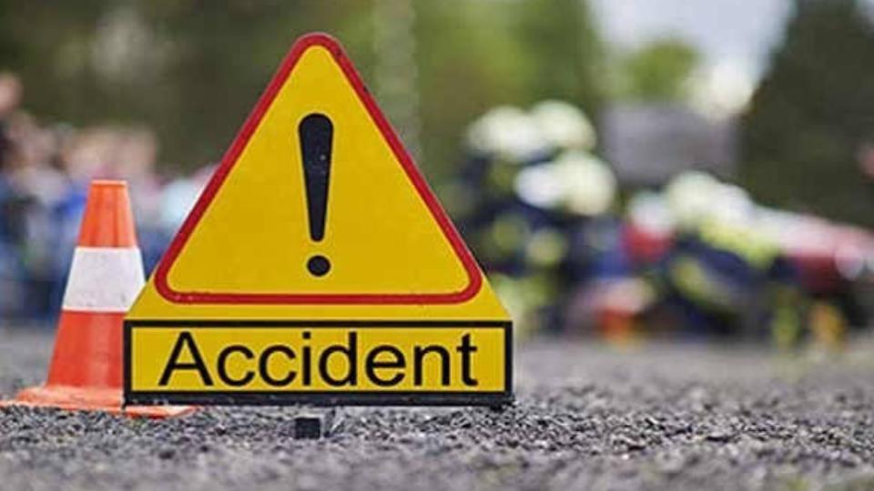 Truck Collides with SUV in Maharashtra, 6 killed and 7 injured