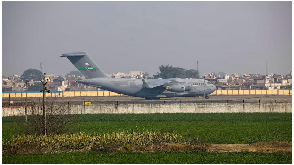 usaircraftcarryingillegalindianimmigrantslandsatamritsarairport