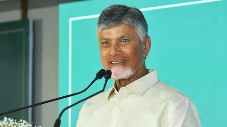 Naidu to Visit Singapore for Investment Outreach, Amaravati Dev