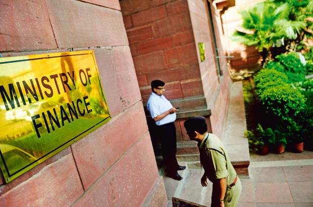 govtsacks15customscentralexciseofficersonchargesofcorruptionbribery