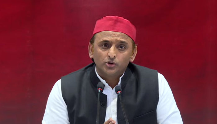 didnttransferpoweremployeespftodhfl:akhilesh