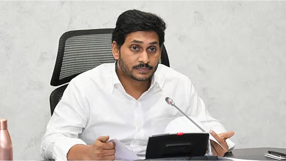 YSRCP criticises TDP-led NDA govt after SC releases journalist on bail