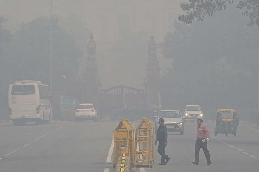 grapivrestrictionsimposedindelhiduetosevere+airqualityindex
