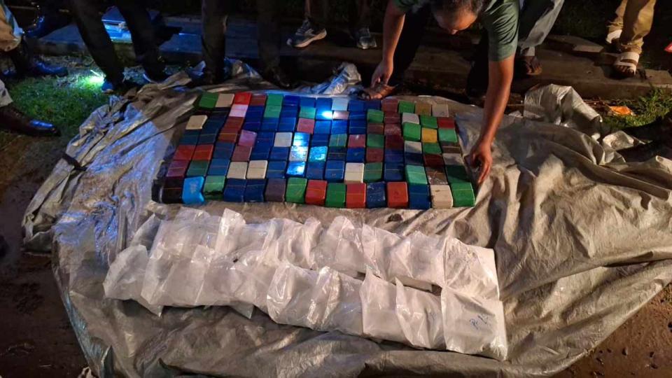 narcoticsworthrs210croreseizedonearrestedinassam