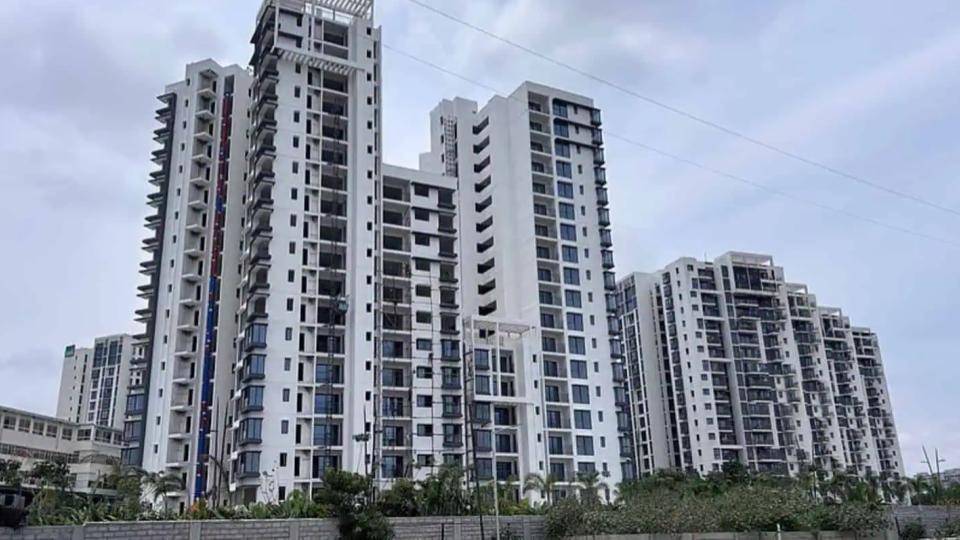 18-storey building Demolition begins in Bengaluru over Safety Concern