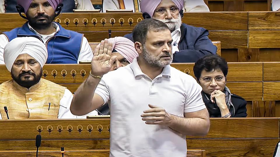 countrywillnottolerateambedkar’sinsultsaysrahulgandhi