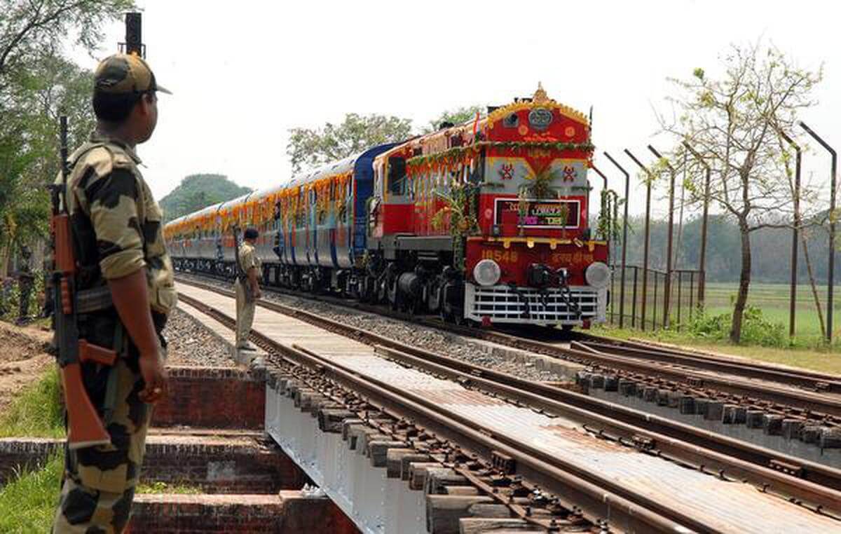 aftergapoftwoyearsindiabangladeshtrainservicesresume